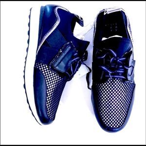 a new day Lightweight Sneakers​​​